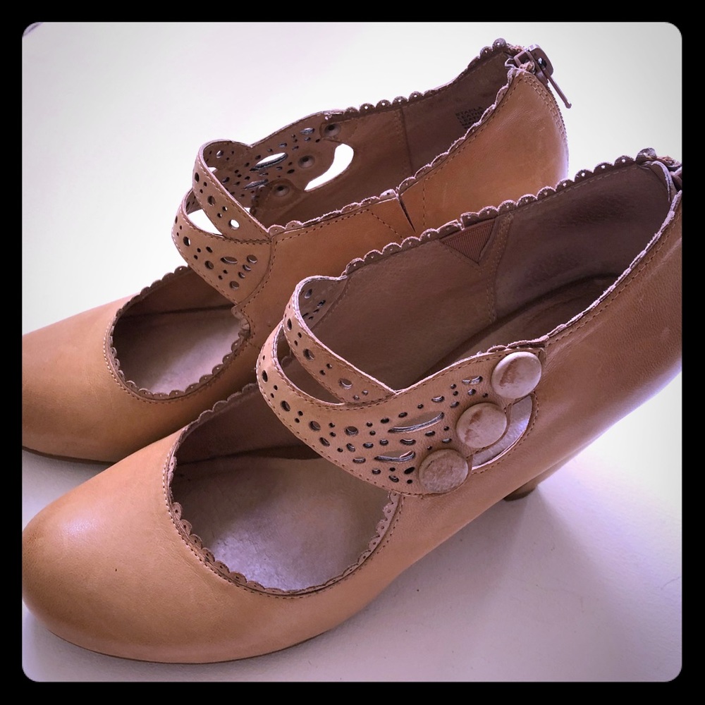 Miz Mooz heels. Size 8.5